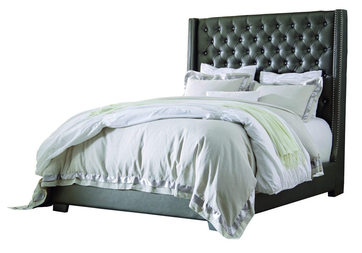 Coralayne queen on sale upholstered bed