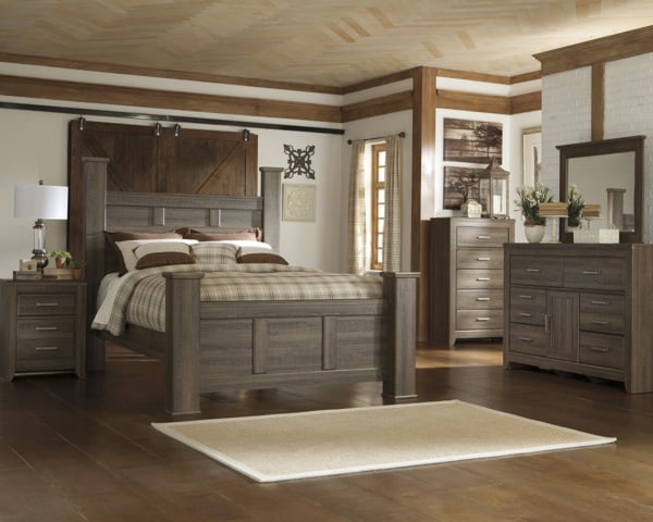 Juararo 6 Piece Queen Poster Bedroom - Dark Brown Juararo 6 Piece Queen Poster Bedroom - Dark Brown