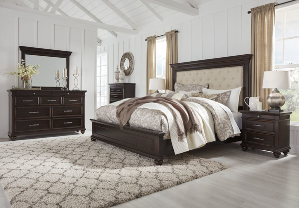 Picture of Brynhurst 6 Piece Upholstered Bedroom Set