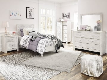Picture of Paxberry White 6-Piece Youth Panel Bedroom Set
