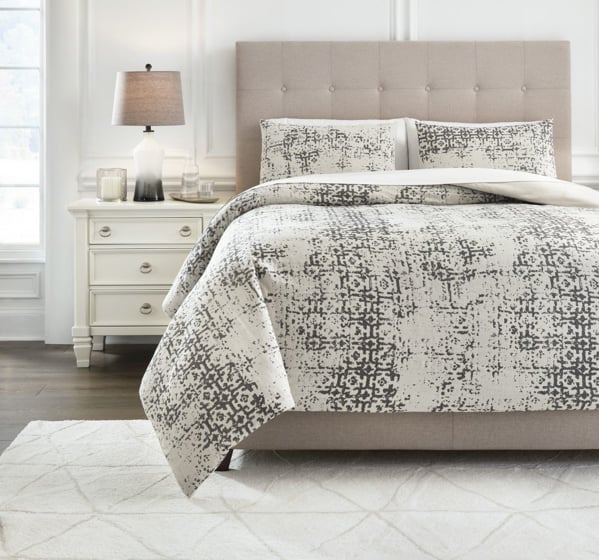 Picture of Addey King Comforter Set
