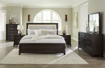 Picture of Neymorton 6-Piece King Panel Bedroom Set