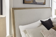 Picture of Tomtyn King Upholstered Bed