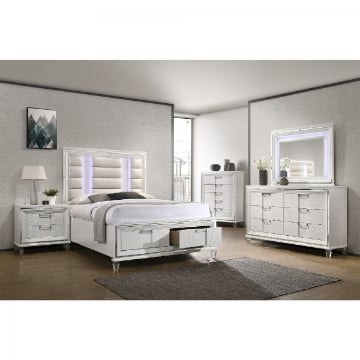 Picture of Twenty Nine White 6-Piece Storage Bedroom Set