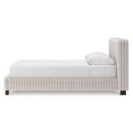Picture of Blakely Queen Upholstered Bed
