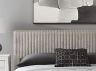 Picture of Blakely Queen Upholstered Bed