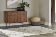 Picture of Uduak 5x7 Rug