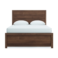 Picture of Carlyle Queen Panel Bed